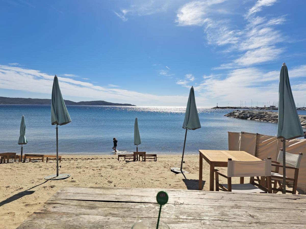 Location Vacance Vue Mer 4 A 6 Personnes Cavalaire-sur-Mer Luaran gambar